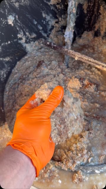 Let’s cut open a water heater tank to find out what is on th