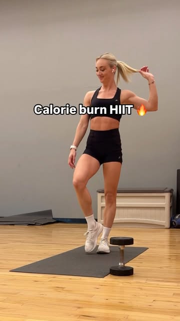 Save this 20 min HIIT circuit 😮💨⬇️
Get ready to sweat!!