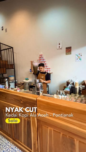 BARU LAGI DI GATSU
Kali ini kedai kopi yang cocok buat peni