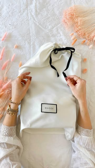 Introducing a new bag baby! 💗👜💗Gucci Gucci gooooooo😝🤣💗