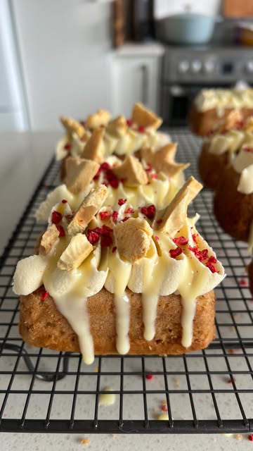 Have you ever tried baking with feijoas before?
A fluffy fei