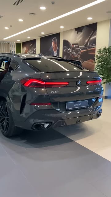 2025 BMW X6 xDrive40i Exterior and interior 📌
This mid-si