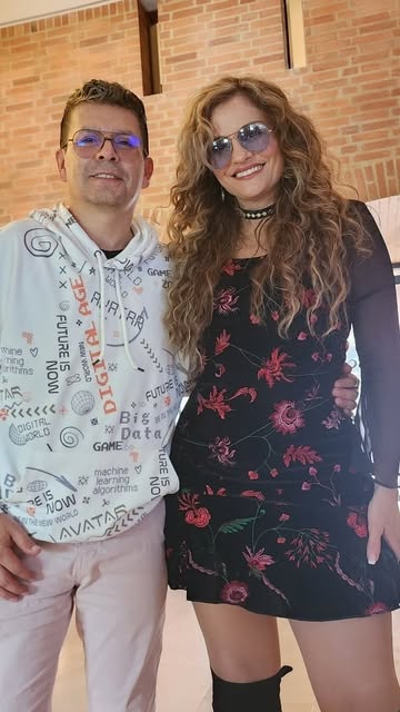 Estuvimos platicando con la hermosa @crissgeithner quien est