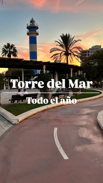 📍Torre del Mar 🇪🇸🤩
.
.
🌴 follow @costadelsol_oficial fo