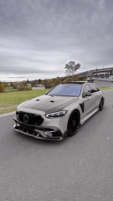 New Mercedes-AMG S 63 E Performance by @mansory
880 Hp, 15