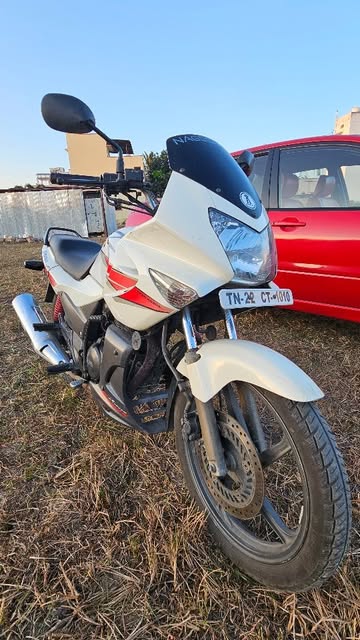 HERO HONDA KARISHMA R FOR SALE
SINGLE OWNER
2012 MODEL
Insu