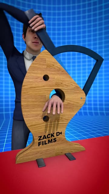 How Magicians Fake Cutting Off Hands 🤔