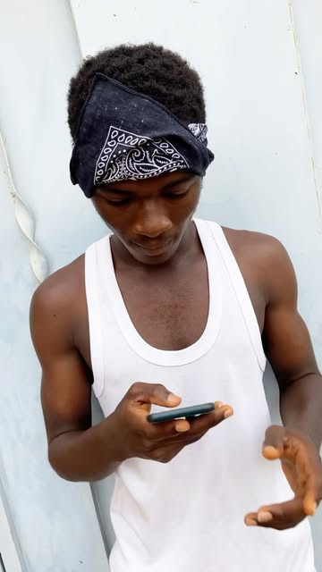 Un kinri n’appelle pas📞🥷
#appele #telephone
