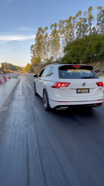 Tiguan R-Line Estágio 4 - com quase 2 tonelada e mais de 500