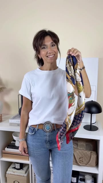 ¿Os gusta llevar pañuelos en vuestros looks? ✨ Hoy os enseño