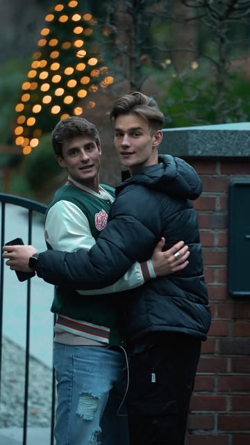 Fabi: “Sorry was jealous, Luca.” #reels
different eye contac