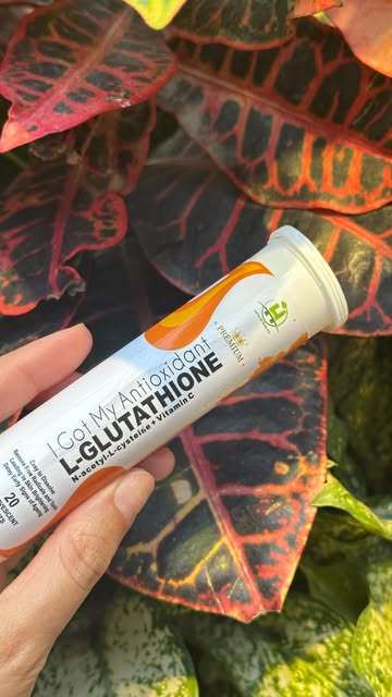 The Best Supplement for Hyperpigmentation
Glutathione + vit