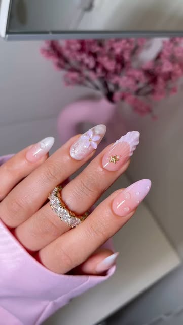 Delicate and girly 🌸🤍🐚 obsessed over the seashell look. U