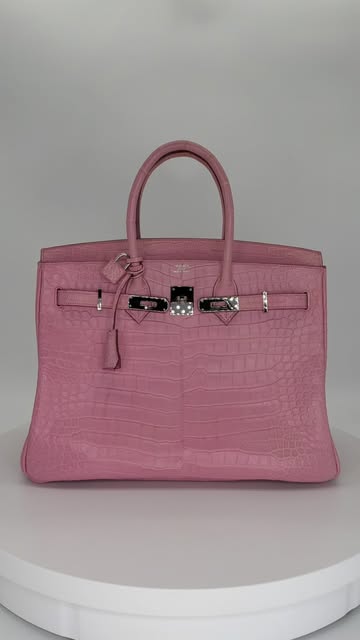 Say hello to this rare Hermès 35cm Birkin in Bubblegum Matte