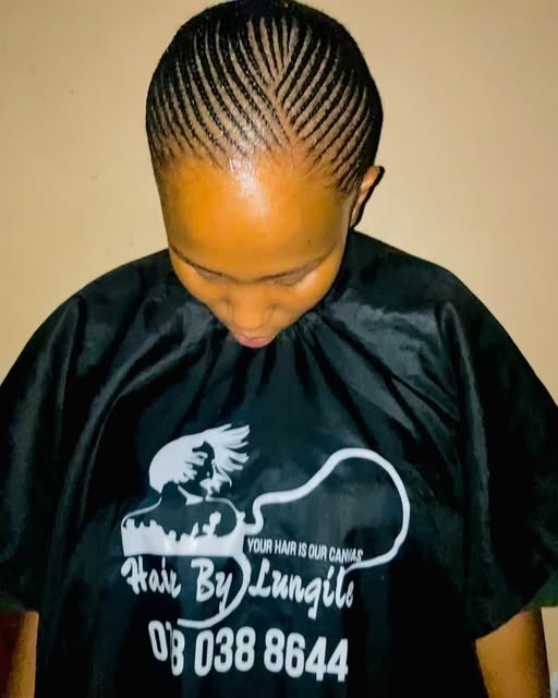 Free hand💇🏻♀️
•Whatsapp 0780388644•
#hairstyles
#braid