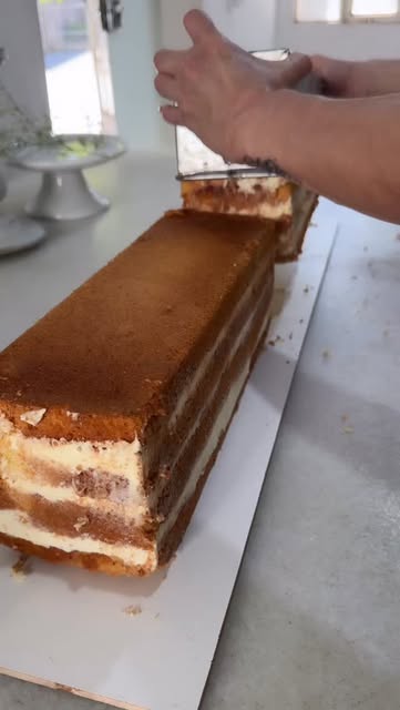 O queridinho do momento Long cake! 🥰❤️