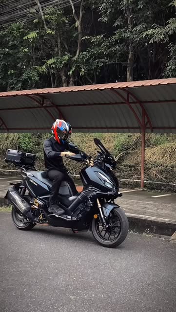🖤🖤🖤
.
.
.
.
.
#adv350 #adv350thailand #honda #bigscooter