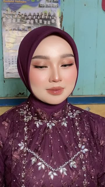 Yukk booking yg mau di make up cantik seperti ini🥰👌 , info