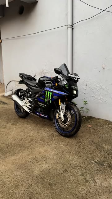 🚀 R15 V4 MONSTER ENERGY EDITION IN STOCK 🚀
.
.
.
.
.
#jams
