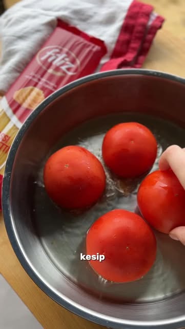 Bir tabak makarna düşünün… Ne hazır sos, ne uğraştıran tarif