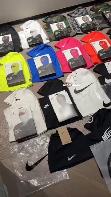 Ski mask group
All colors available
#streetwear #wholesale
