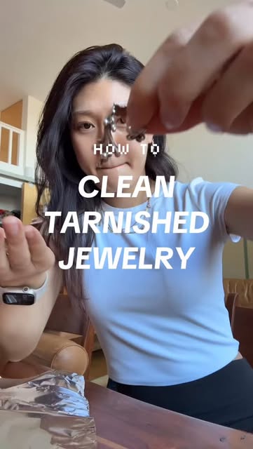 cleaning the yuck off my jewelry
#jewelry #jewelrymaking #l