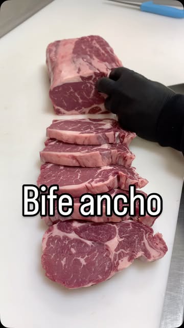 O bife ancho é muito usado para churrasco e tem uma qualidad
