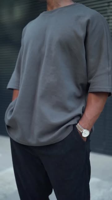 → Time to level up your basics. The Miyabi Corduroy Pants 2.