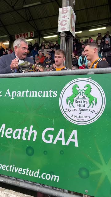 .
.
The Tommy Murphy Cup is heading home to Danesfort. Congr
