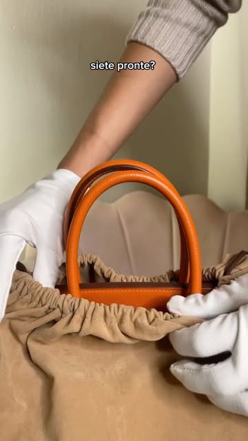 Vitamin H🍊
Sua maestà è arrivata!
Unica. Iconica. Orange �