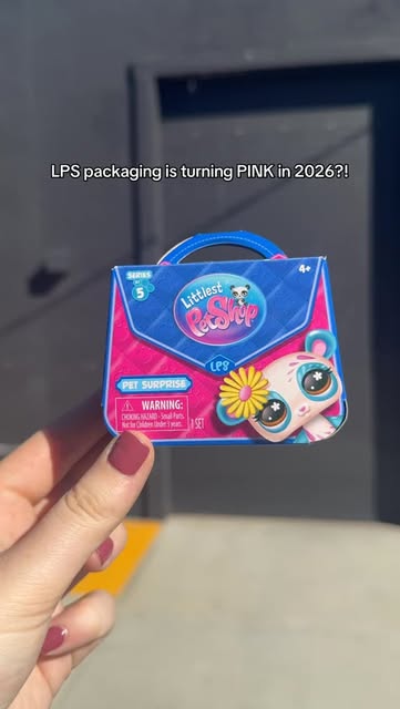 The new boxes!!
#lps #littlestpetshop #lpsg7 #lpscrew25