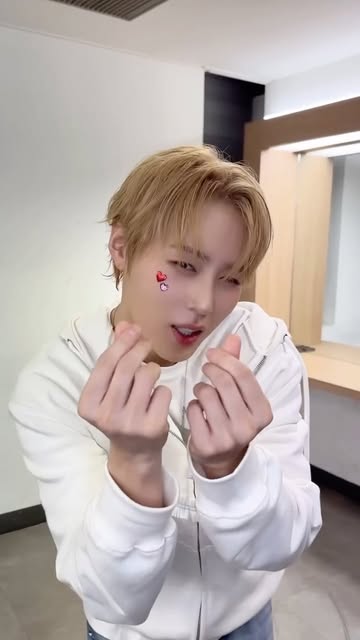 ํํฉ๋ณด๋จ ์ฌ๋ ์ฌ๋๋ณด๋จ ํ๋๐ซถ
#ํ์ฑ์ด #HASUNGWOON
