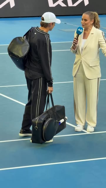Alex de Minaur is officially in his Wilson 360 era. A full h
