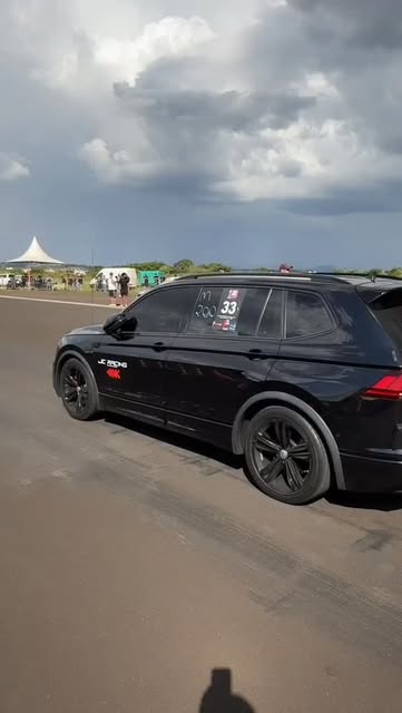 Tiguan R-Line Stage 3 vs Up Stage 3 - Não subestime um Up, e