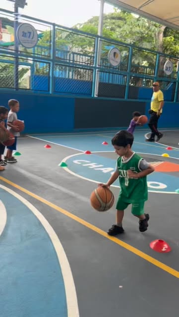•ENTRENAMIENTO 3 a 5 AÑOS• ⛹🏼♂️⛹🏼♀️
Iniciación en el d