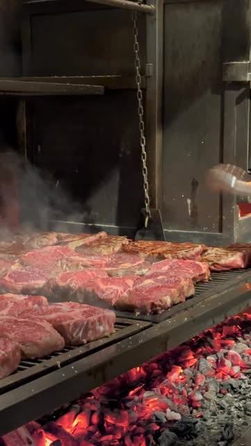 Nada se compara ao sabor de Bife Ancho na brasa. 🔥