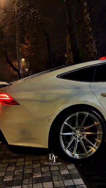 Diskatuning
Audi A7 R21 Wheels Force still
📲974887000
🐎Mos