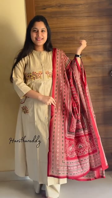 Dresses from @gayathris_wardrobe
Watsapp 9133836789
To or