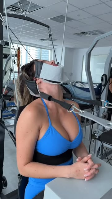Your neck curve is gone.
Here’s how we get it back.
Years