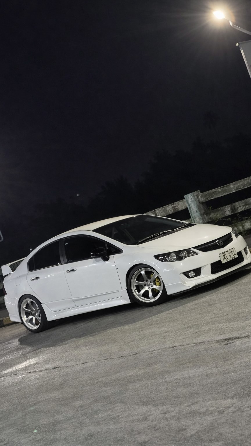 prompt.wheels video - Clean Therapy !
.
.
.
@prompt.wheels
.
#civic #honda #jdm #cars #kerala