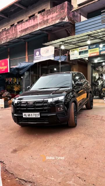 Hyundai Creta Done With⤵️
17*8 Onyx Wheel Wrapped In 215/60