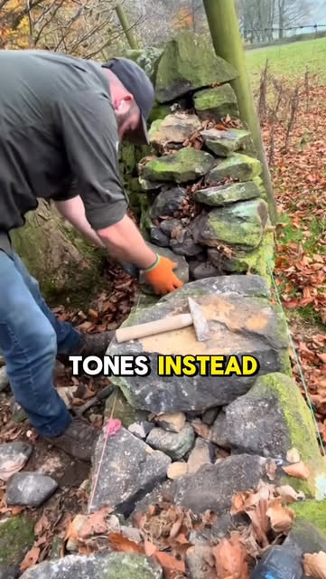 Let’s try not to get told off with this video.
#drystonewal