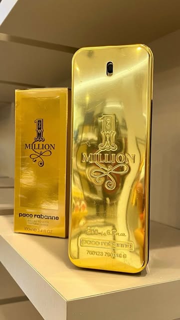 🥇 One Milion 🥇
Paco Rabanne ⭐️
Um perfume masculino mar