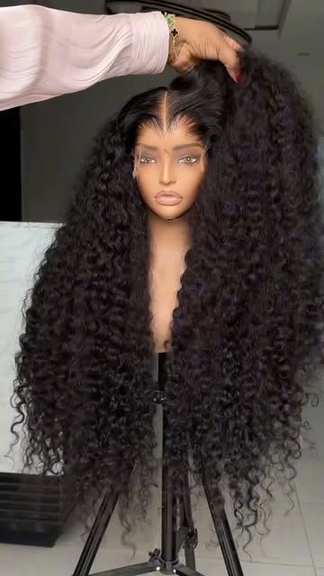 Best selling Raw water curly wig
32”
300g paired with 6*6