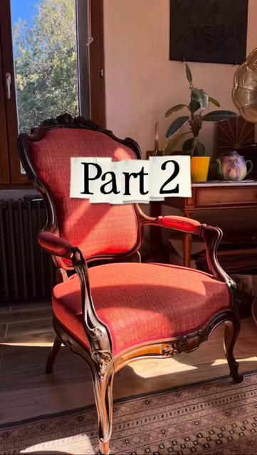 •Partie 2 de de la réfection d’un fauteuil Napoléon III•
Vo