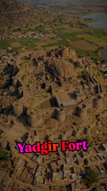 🏰 ಯಾದಗಿರಿ ಕೋಟೆಯ AI ಮರುಸೃಷ್ಟಿ! | Yadgir Fort Reborn! 🤯
ಡಾನ