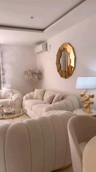Salon escargot 🐌
سعادتنا تكبر عندما نكون جزءاً من تحضيراتك