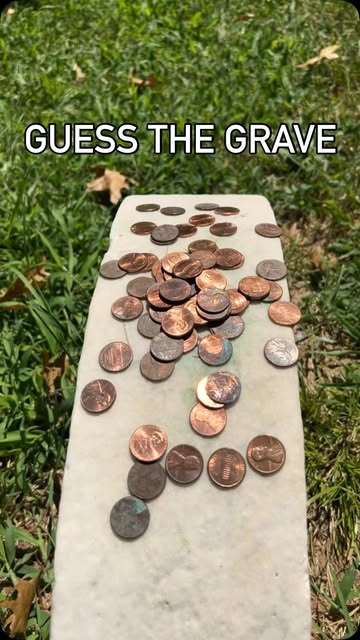 Guess who is buried here 👇🏻
#guessthegrave #baltimore #US