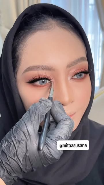 Booking klik link di bio🫶🏻
#makeuplampung #makeupbandarla