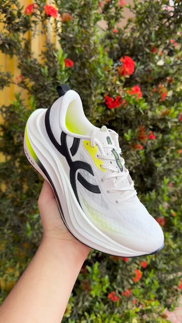 TÊNIS OLYMPIKUS CORRE TURBO
DISPONÍVEL JÁ EM SUA NOVA COR 🤩